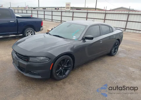2016 Dodge Charger Sxt z USA, uszkodzony, nr VIN 2C3CDXHG6GH210804